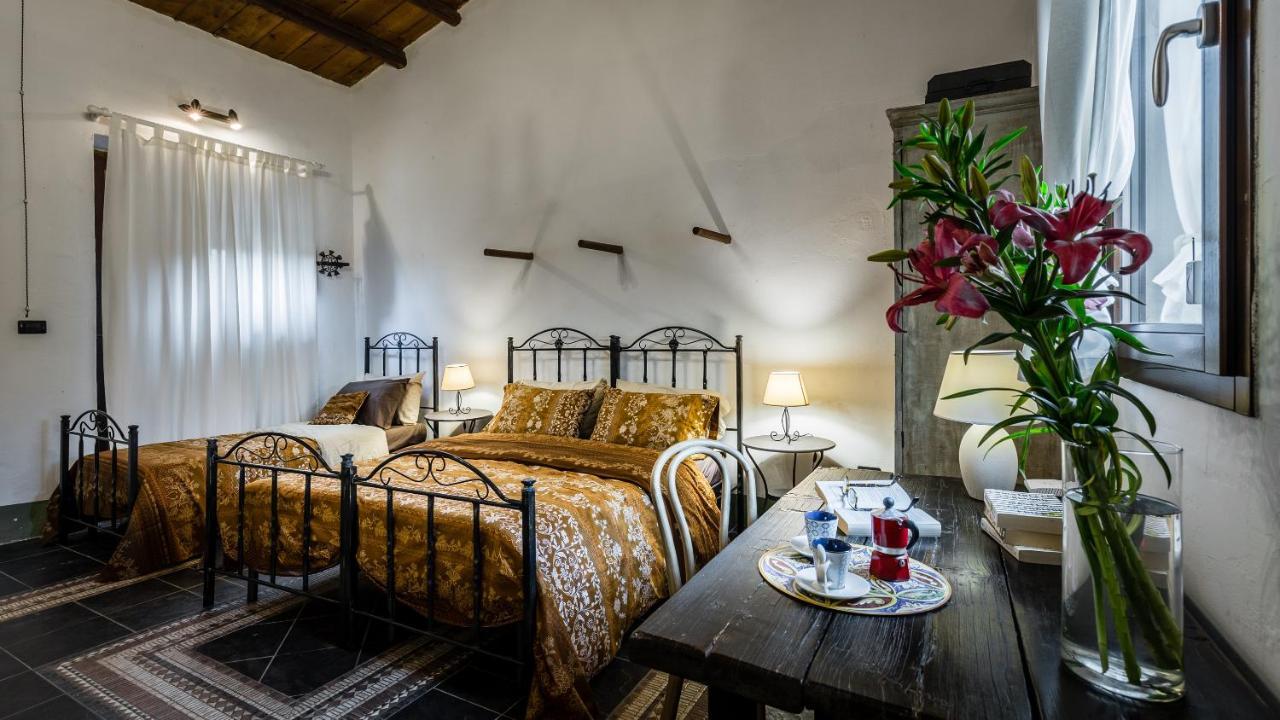 הוילה אבולה Authentic Sicilian Charm, Pool, Sea View, Wi-Fi & Parking מראה חיצוני תמונה
