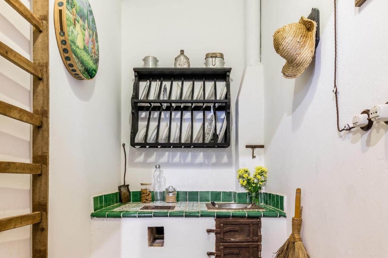 הוילה אבולה Authentic Sicilian Charm, Pool, Sea View, Wi-Fi & Parking מראה חיצוני תמונה