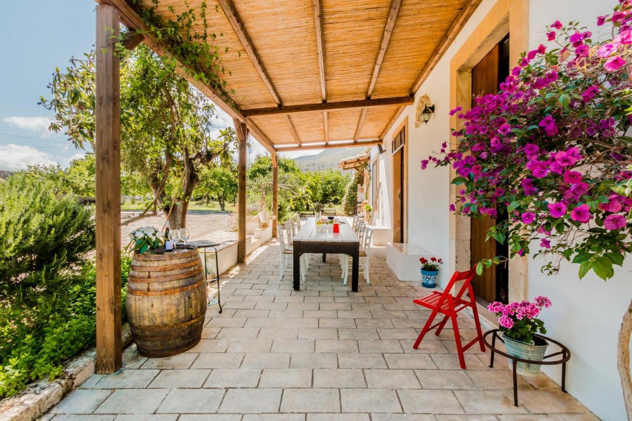 הוילה אבולה Authentic Sicilian Charm, Pool, Sea View, Wi-Fi & Parking מראה חיצוני תמונה